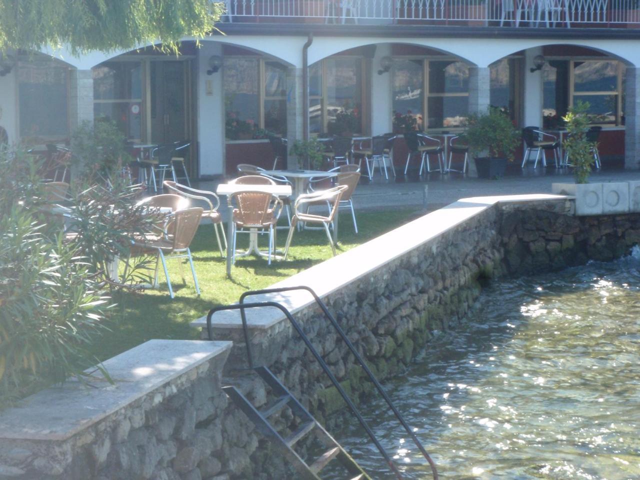 Hotel Garni Vela D'Oro Brenzone sul Garda Exterior photo